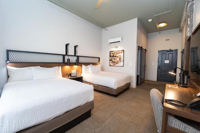 City Mills Hotel Калъмбъс Екстериор снимка