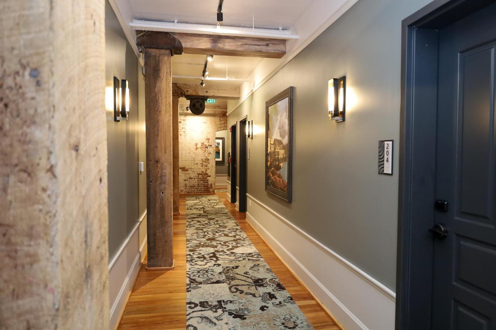 City Mills Hotel Калъмбъс Екстериор снимка